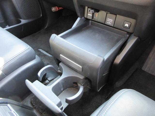 オデッセイハイブリッド e:HEVアブソルート・EX ホンダセンシング レザーシート 純正10インチナビ フルセグTV 後席フリップダウンモニター 全周囲カメラ パワーバックドア 両側パワースライドドア ドラレコ ETC シートヒーター パワーシート(45枚目)