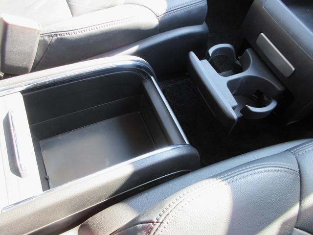 オデッセイハイブリッド e:HEVアブソルート・EX ホンダセンシング レザーシート 純正10インチナビ フルセグTV 後席フリップダウンモニター 全周囲カメラ パワーバックドア 両側パワースライドドア ドラレコ ETC シートヒーター パワーシート(46枚目)