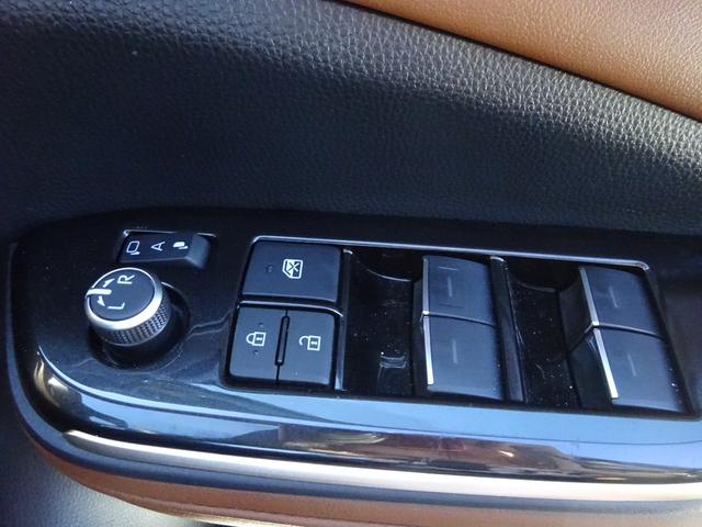 クラウンエステート Z 4WD トヨタセーフティセンス サンルーフ レザーシート 純正12.3インチナビ フルセグTV パワーバックドア アラウンドビューモニター ETC2.0 Bluetooth USB(27枚目)