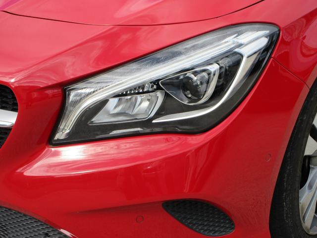 ＣＬＡクラス ＣＬＡ２２０　４マチック　４ＷＤ　プレミアムパッケージ　パノラミックスライディングルーフ　レザーシート　純正８型ナビ　フルセグＴＶ　バックカメラ　ハーマンカードンサウンド　クルーズコントロール　パドルシフト　ドラレコ　ＥＴＣ（8枚目）