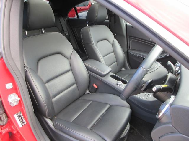 ＣＬＡクラス ＣＬＡ２２０　４マチック　４ＷＤ　プレミアムパッケージ　パノラミックスライディングルーフ　レザーシート　純正８型ナビ　フルセグＴＶ　バックカメラ　ハーマンカードンサウンド　クルーズコントロール　パドルシフト　ドラレコ　ＥＴＣ（49枚目）