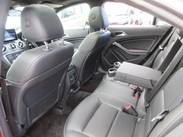 ＣＬＡクラス ＣＬＡ２２０　４マチック　４ＷＤ　プレミアムパッケージ　パノラミックスライディングルーフ　レザーシート　純正８型ナビ　フルセグＴＶ　バックカメラ　ハーマンカードンサウンド　クルーズコントロール　パドルシフト　ドラレコ　ＥＴＣ（54枚目）