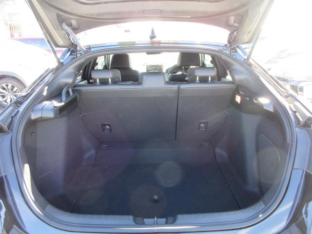 シビック e:HEV ホンダセンシング 純正9インチナビ フルセグTV バックカメラ BOSEサウンド アダプティブクルーズコントロール パドルシフト ハーフレザーシート シートヒーター パワーシート LEDヘッドライト(17枚目)