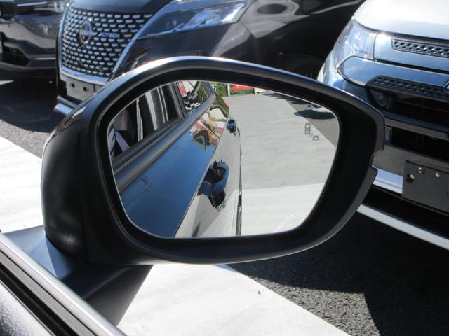 シビック e:HEV ホンダセンシング 純正9インチナビ フルセグTV バックカメラ BOSEサウンド アダプティブクルーズコントロール パドルシフト ハーフレザーシート シートヒーター パワーシート LEDヘッドライト(18枚目)