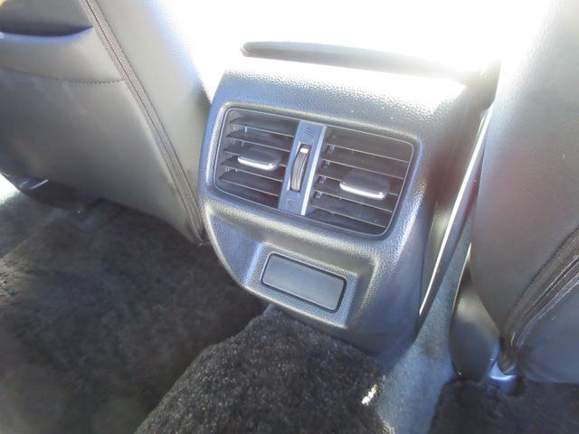 シビック e:HEV ホンダセンシング 純正9インチナビ フルセグTV バックカメラ BOSEサウンド アダプティブクルーズコントロール パドルシフト ハーフレザーシート シートヒーター パワーシート LEDヘッドライト(46枚目)