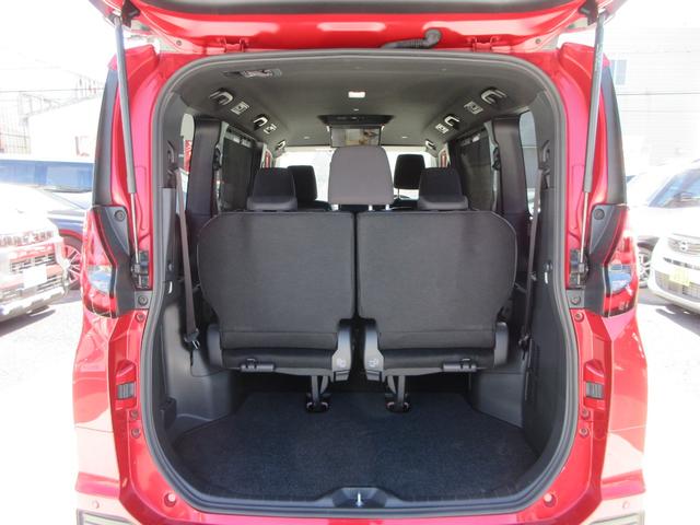 ノア ハイブリッドＳ－Ｇ　純正１０．５インチナビ　フルセグＴＶ　後席フリップダウンモニター　全周囲カメラ　両側パワースライドドア　レーダークルーズコントロール　ドラレコ　ＥＴＣ　ブラインドスポットモニター　ＬＥＤヘッドライト（19枚目）