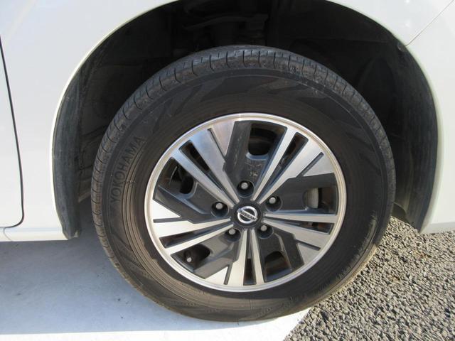 セレナ ｅ－パワー　ＸＶ　プロパイロット　純正１０インチナビ　フルセグＴＶ　全周囲カメラ　両側パワースライドドア　ドラレコ　ＥＴＣ　ＬＥＤヘッドライト　ブラインドスポットモニター　純正１５インチＡＷ　インテリジェントキー（14枚目）