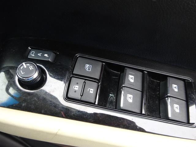 ヴェルファイア 2.5V 純正ナビ フルセグTV 両側パワースライドドア バックカメラ ドライブレコーダー ETC Bluetooth DISC USB オートライト オートハイビーム メモリー付きパワーシート 3列シート(26枚目)