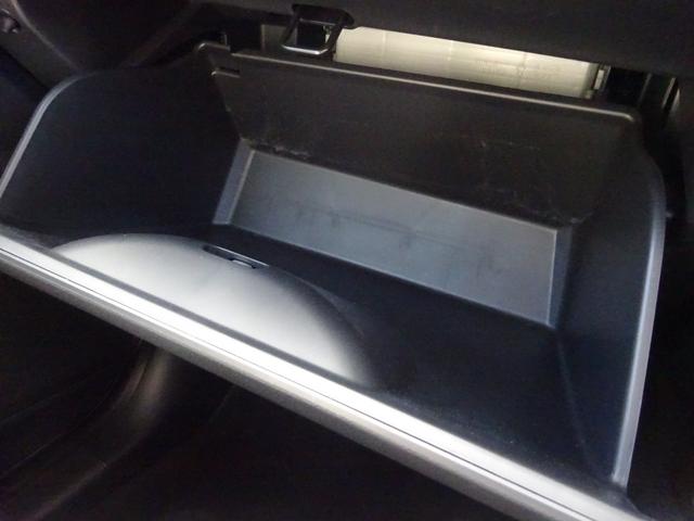 ヴェゼル e:HEV Z 純正エアロ 純正9インチナビ フルセグTV パワーバックドア バックカメラ ドライブレコーダー ETC2.0 Bluetooth USB アダプティブクルーズコントロール ブラインドスポットモニター(39枚目)