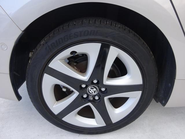 プリウス Ａツーリングセレクション　トヨタセーフティセンス　純正９インチナビ　フルセグＴＶ　バックカメラ　ドライブレコーダー　ＥＴＣ　Ｂｌｕｅｔｏｏｔｈ　ＤＩＳＣ　ＵＳＢ　アダプティブクルーズコントロール　ブラインドスポットモニター（18枚目）