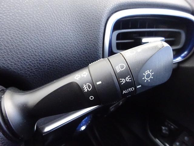 プリウス Ａツーリングセレクション　トヨタセーフティセンス　純正９インチナビ　フルセグＴＶ　バックカメラ　ドライブレコーダー　ＥＴＣ　Ｂｌｕｅｔｏｏｔｈ　ＤＩＳＣ　ＵＳＢ　アダプティブクルーズコントロール　ブラインドスポットモニター（22枚目）