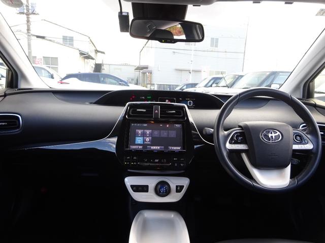 プリウス Ａツーリングセレクション　トヨタセーフティセンス　純正９インチナビ　フルセグＴＶ　バックカメラ　ドライブレコーダー　ＥＴＣ　Ｂｌｕｅｔｏｏｔｈ　ＤＩＳＣ　ＵＳＢ　アダプティブクルーズコントロール　ブラインドスポットモニター（29枚目）