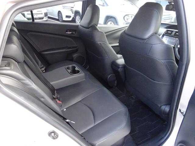 プリウス Ａツーリングセレクション　トヨタセーフティセンス　純正９インチナビ　フルセグＴＶ　バックカメラ　ドライブレコーダー　ＥＴＣ　Ｂｌｕｅｔｏｏｔｈ　ＤＩＳＣ　ＵＳＢ　アダプティブクルーズコントロール　ブラインドスポットモニター（41枚目）