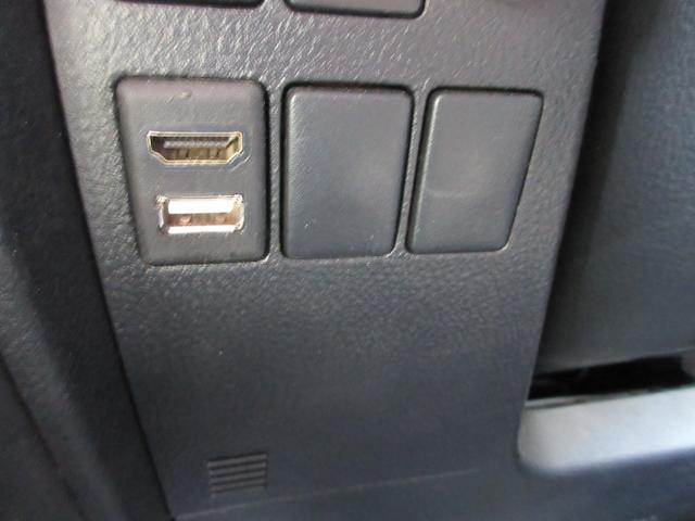 アルファードハイブリッド Ｘ　４ＷＤ　ツインムーンルーフ　純正９インチディスプレイ　フルセグＴＶ　後席フリップダウンモニター　バックカメラ　両側パワースライドドア　レーダークルーズコントロール　ドラレコ　ＥＴＣ　スタッドレス積込（37枚目）