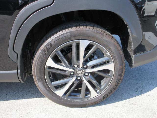 カローラクロス ハイブリッド Z ガラスルーフ 純正10.5インチナビ フルセグTV 全周囲カメラ パワーバックドア レーダークルーズコントロール ETC ハーフレザーシート シートヒーター パワーシート 18インチAW スマートキー(10枚目)