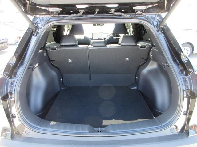 カローラクロス ハイブリッド Z ガラスルーフ 純正10.5インチナビ フルセグTV 全周囲カメラ パワーバックドア レーダークルーズコントロール ETC ハーフレザーシート シートヒーター パワーシート 18インチAW スマートキー(18枚目)