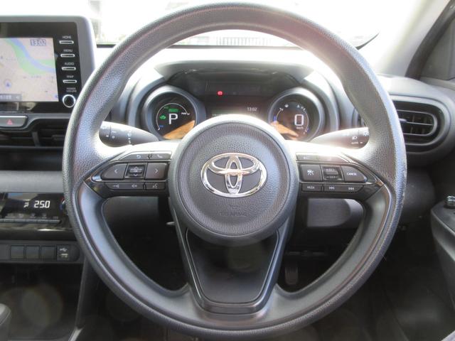 ヤリスクロス ハイブリッドＸ　トヨタセーフティセンス　純正ナビ　バックカメラ　レーダークルーズコントロール　ＥＴＣ　オートハイビーム　Ｂｌｕｅｔｏｏｔｈ　スマートキー（19枚目）