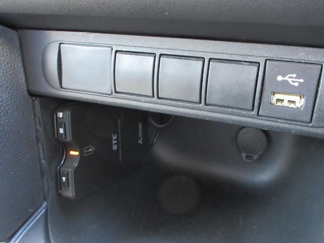 ヤリスクロス ハイブリッドＸ　トヨタセーフティセンス　純正ナビ　バックカメラ　レーダークルーズコントロール　ＥＴＣ　オートハイビーム　Ｂｌｕｅｔｏｏｔｈ　スマートキー（34枚目）