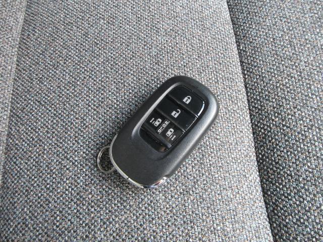 フリード e:HEVエアー ホンダセンシング 純正9インチナビ フルセグTV バックカメラ 両側パワースライドドア アダプティブクルーズコントロール ドラレコ ETC パーキングセンサー LEDヘッドライト 純正15インチAW(50枚目)