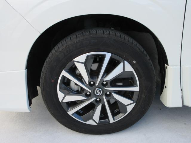 セレナ e-パワー ハイウェイスターV プロパイロット 純正10インチナビ フルセグTV 後席フリップダウンモニター 全周囲カメラ 両側パワースライドドア ドライブレコーダー ETC シートヒーター ステアリングヒーター 防水シート(9枚目)