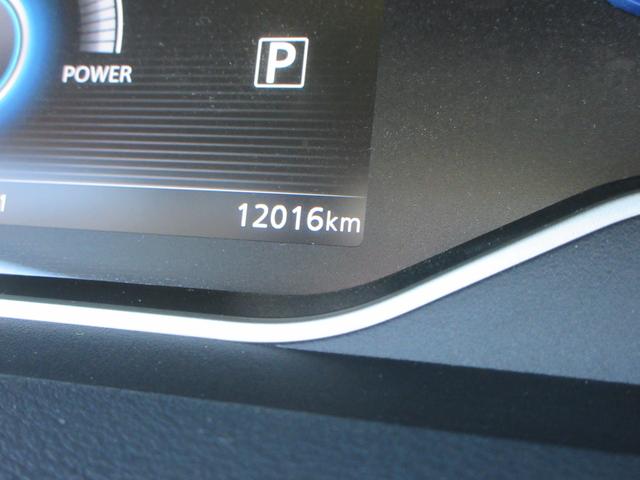 セレナ e-パワー ハイウェイスターV プロパイロット 純正10インチナビ フルセグTV 後席フリップダウンモニター 全周囲カメラ 両側パワースライドドア ドライブレコーダー ETC シートヒーター ステアリングヒーター 防水シート(24枚目)