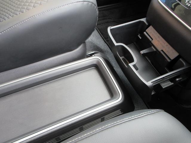 セレナ e-パワー ハイウェイスターV プロパイロット 純正10インチナビ フルセグTV 後席フリップダウンモニター 全周囲カメラ 両側パワースライドドア ドライブレコーダー ETC シートヒーター ステアリングヒーター 防水シート(42枚目)