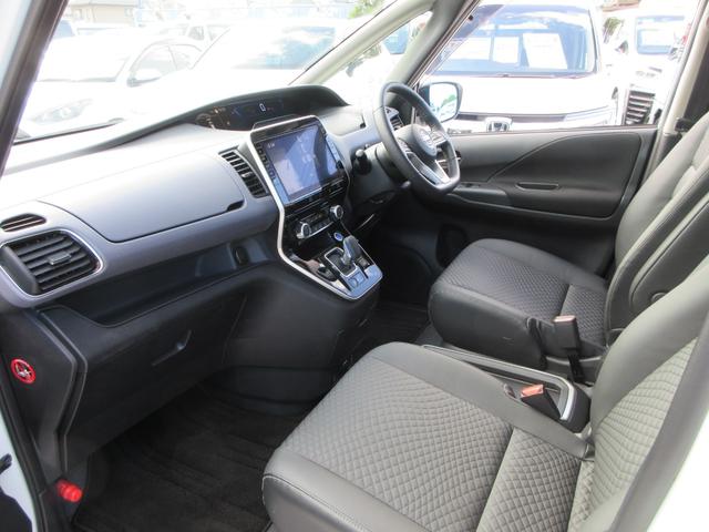 セレナ e-パワー ハイウェイスターV プロパイロット 純正10インチナビ フルセグTV 後席フリップダウンモニター 全周囲カメラ 両側パワースライドドア ドライブレコーダー ETC シートヒーター ステアリングヒーター 防水シート(55枚目)