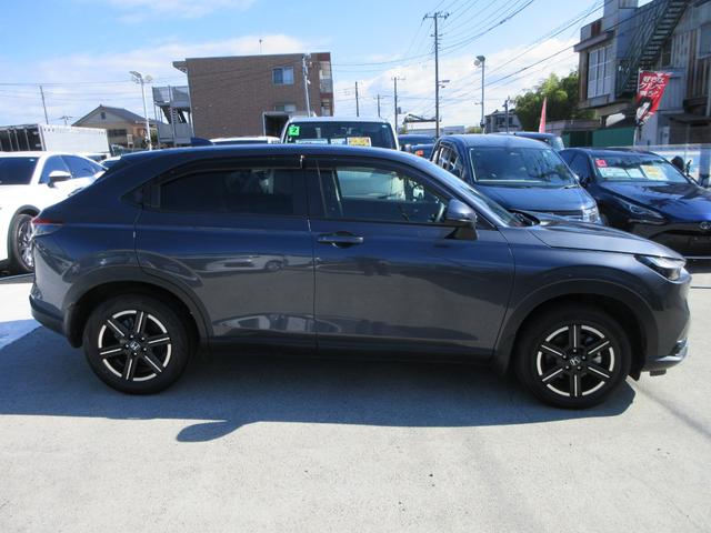 ヴェゼル e:HEV X ホンダセンシング 純正9インチナビ フルセグTV バックカメラ アダプティブクルーズコントロール パドルシフト ドラレコ ETC LEDヘッドライト 純正16インチAW ワイヤレス充電 スマートキー(13枚目)