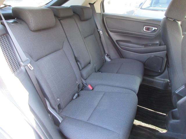 ヴェゼル e:HEV X ホンダセンシング 純正9インチナビ フルセグTV バックカメラ アダプティブクルーズコントロール パドルシフト ドラレコ ETC LEDヘッドライト 純正16インチAW ワイヤレス充電 スマートキー(46枚目)