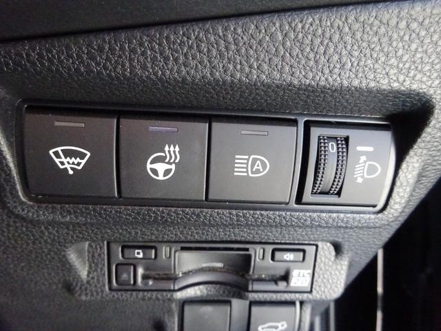 カローラクロス ハイブリッド　Ｚ　モデリスタエアロ　純正１０．５インチナビ　フルセグＴＶ　パワーバックドア　アラウンドビューモニター　ＥＴＣ２．０　Ｂｌｕｅｔｏｏｔｈ　ＵＳＢ　アダプティブクルーズコントロール　レーンキープアシスト（24枚目）