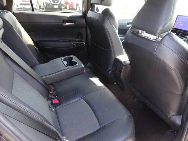 カローラクロス ハイブリッド　Ｚ　モデリスタエアロ　純正１０．５インチナビ　フルセグＴＶ　パワーバックドア　アラウンドビューモニター　ＥＴＣ２．０　Ｂｌｕｅｔｏｏｔｈ　ＵＳＢ　アダプティブクルーズコントロール　レーンキープアシスト（40枚目）