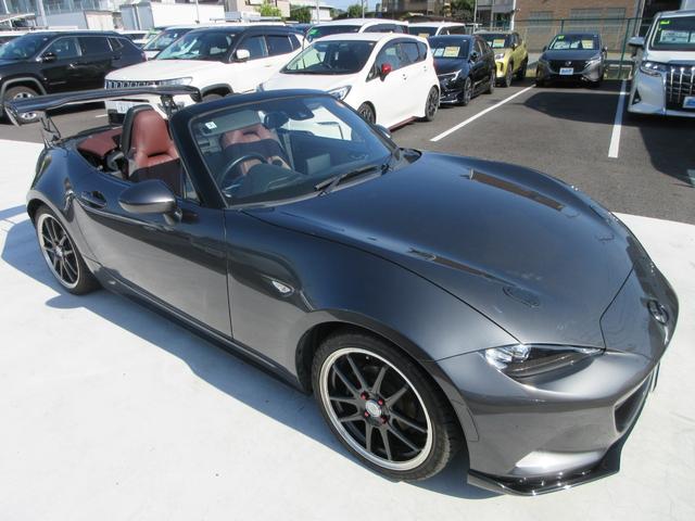 ロードスター レッド・トップ 6速MT 本革シート 純正エアロ 純正ナビ フルセグTV バックカメラ BOSEサウンド ETC シートヒーター 社外17インチAW 車高調 トラクションコントロール スマートキー Bluetooth(8枚目)