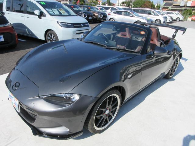 ロードスター レッド・トップ 6速MT 本革シート 純正エアロ 純正ナビ フルセグTV バックカメラ BOSEサウンド ETC シートヒーター 社外17インチAW 車高調 トラクションコントロール スマートキー Bluetooth(9枚目)