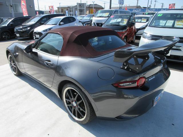 ロードスター レッド・トップ 6速MT 本革シート 純正エアロ 純正ナビ フルセグTV バックカメラ BOSEサウンド ETC シートヒーター 社外17インチAW 車高調 トラクションコントロール スマートキー Bluetooth(21枚目)