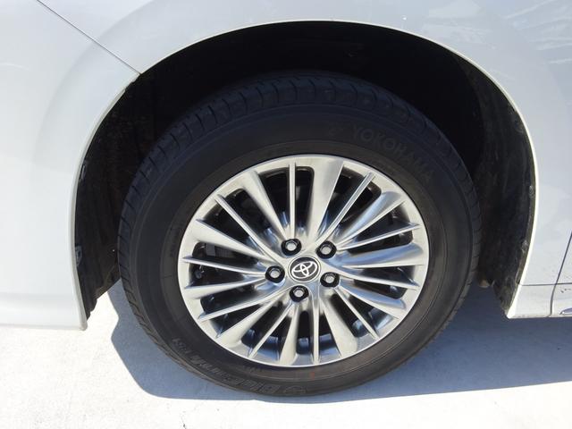 アルファードハイブリッド S タイプゴールドII 4WD サンルーフ トヨタセーフティセンス 純正9インチナビ 後席フリップダウンモニター 両側パワースライドドア パワーバックドア バックカメラ Bluetooth DISC USB(10枚目)