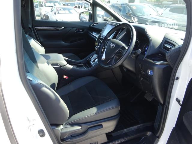 アルファードハイブリッド S タイプゴールドII 4WD サンルーフ トヨタセーフティセンス 純正9インチナビ 後席フリップダウンモニター 両側パワースライドドア パワーバックドア バックカメラ Bluetooth DISC USB(44枚目)