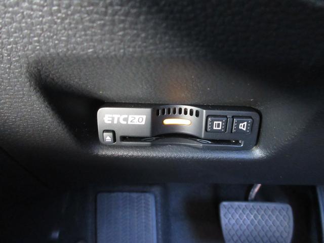 フィット e:HEVリュクス 純正9型ナビ フルセグTV 全周囲カメラ アダプティブクルーズコントロール ドラレコ ETC ハーフレザーシート シートヒーター ステアリングヒーター ブラインドスポットモニター LEDヘッドライト(31枚目)