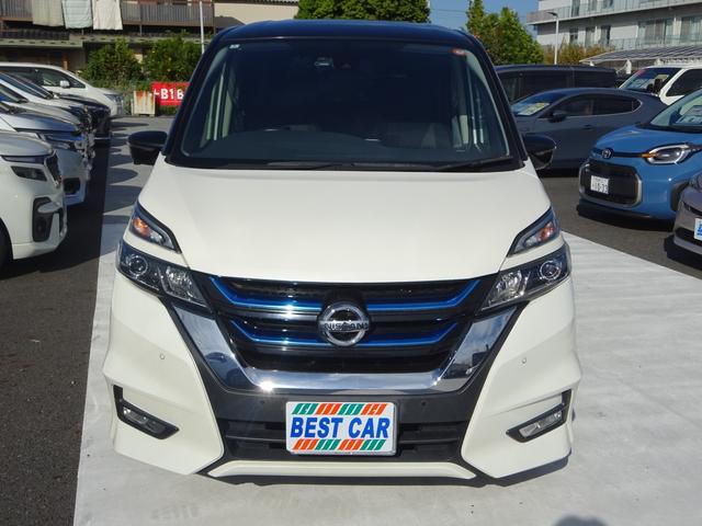 セレナ ｅ－パワー　ハイウェイスターＶ　プロパイロット　純正９インチナビ　フルセグＴＶ　後席フリップダウンモニター　両側パワースライドドア　アラウンドビューモニター　ドライブレコーダー　ＥＴＣ　レーンキープアシスト　ハンドルヒーター（5枚目）