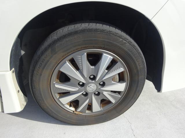 セレナ ｅ－パワー　ハイウェイスターＶ　プロパイロット　純正９インチナビ　フルセグＴＶ　後席フリップダウンモニター　両側パワースライドドア　アラウンドビューモニター　ドライブレコーダー　ＥＴＣ　レーンキープアシスト　ハンドルヒーター（16枚目）