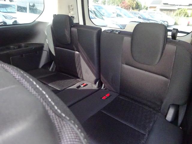 セレナ ｅ－パワー　ハイウェイスターＶ　プロパイロット　純正９インチナビ　フルセグＴＶ　後席フリップダウンモニター　両側パワースライドドア　アラウンドビューモニター　ドライブレコーダー　ＥＴＣ　レーンキープアシスト　ハンドルヒーター（47枚目）