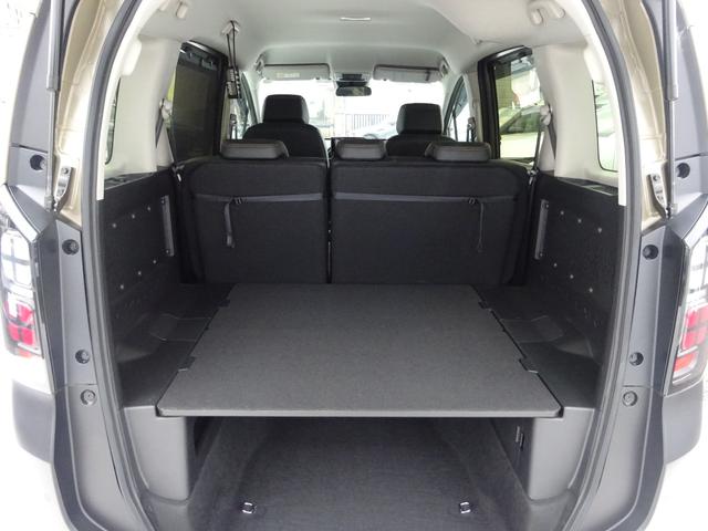 フリード e:HEVクロスター Aplle carplay Android auto 純正8インチディスプレイ 両側パワースライドドア バックカメラ Bluetooth USB アダプティブクルーズコントロール(15枚目)