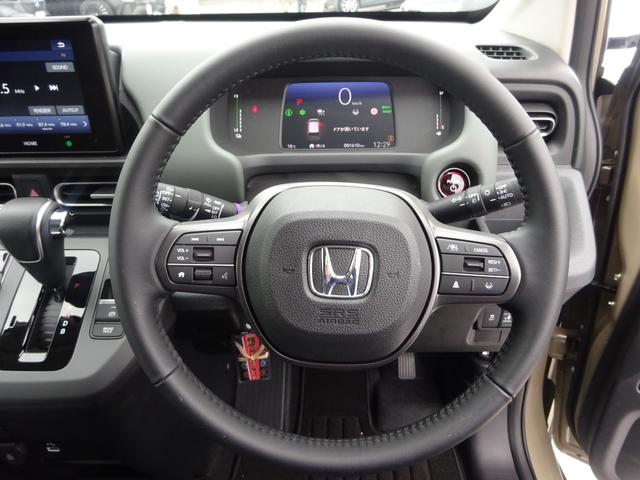 フリード e:HEVクロスター Aplle carplay Android auto 純正8インチディスプレイ 両側パワースライドドア バックカメラ Bluetooth USB アダプティブクルーズコントロール(19枚目)