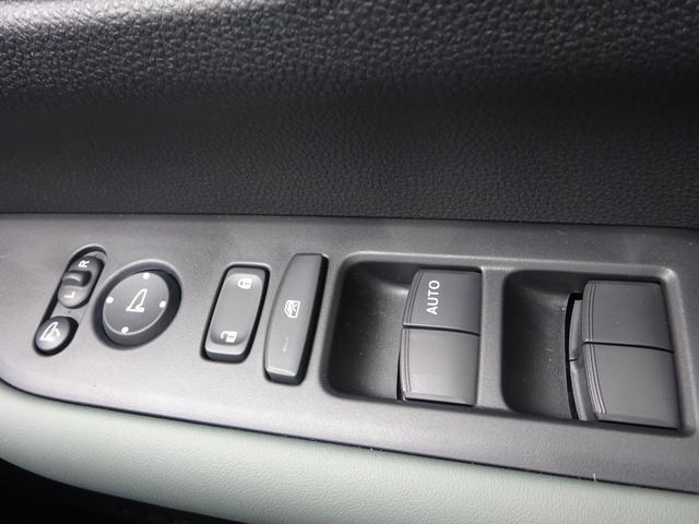 フリード e:HEVクロスター Aplle carplay Android auto 純正8インチディスプレイ 両側パワースライドドア バックカメラ Bluetooth USB アダプティブクルーズコントロール(25枚目)