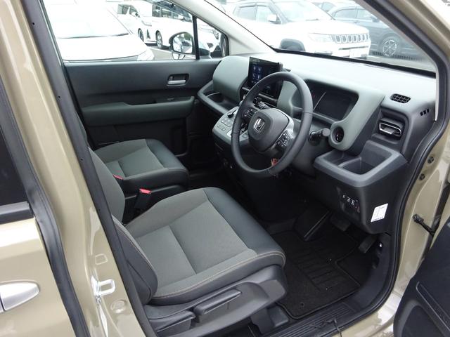 フリード e:HEVクロスター Aplle carplay Android auto 純正8インチディスプレイ 両側パワースライドドア バックカメラ Bluetooth USB アダプティブクルーズコントロール(36枚目)