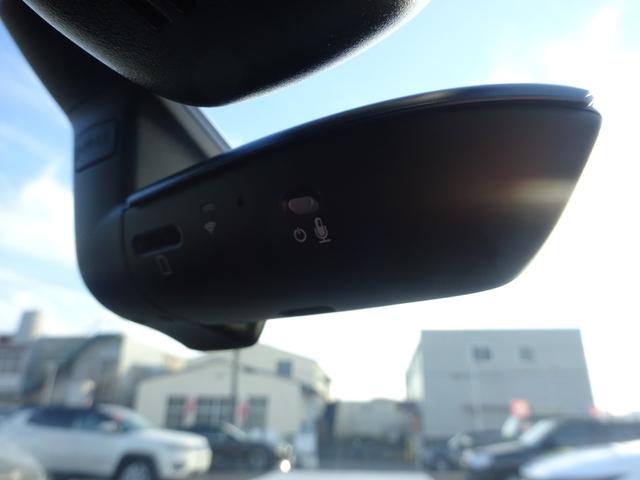 Ａ４ ３５ＴＦＳＩアドバンスド　レザーシート　純正ナビ　アラウンドビューモニター　ドライブレコーダー　ＥＴＣ２．０　Ｂｌｕｅｔｏｏｔｈ　ＵＳＢ　アダプティブクルーズコントロール　レーンキープアシスト　ワンオーナー　ダブルエアコン（28枚目）