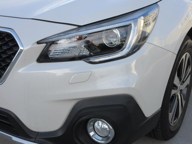 レガシィアウトバック リミテッド　４ＷＤ　アイサイト　本革シート　純正８インチナビ　フルセグＴＶ　後席フリップダウンモニター　フロント＋サイド＋バックカメラ　パワーバックドア　クルコン　ドラレコ　ＥＴＣ　シートヒーター　パワーシート（8枚目）