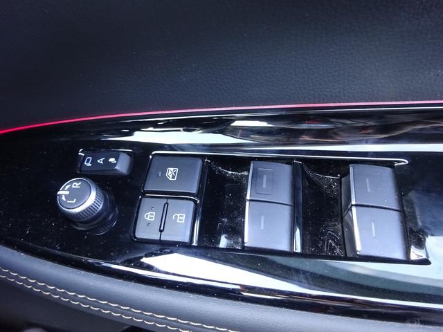 ＭＩＲＡＩ Ｚ　エグゼクティブパッケージ　モデリスタエアロ　ＪＢＬサウンド　レザーシート　純正１２．３インチナビ　フルセグＴＶ　アラウンドビューモニター　ドライブレコーダー　ＥＴＣ２．０　Ｂｌｕｅｔｏｏｔｈ　ＵＳＢ　クルーズコントロール（26枚目）