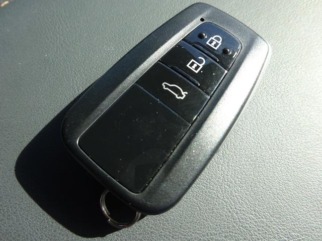 ＭＩＲＡＩ Ｚ　エグゼクティブパッケージ　モデリスタエアロ　ＪＢＬサウンド　レザーシート　純正１２．３インチナビ　フルセグＴＶ　アラウンドビューモニター　ドライブレコーダー　ＥＴＣ２．０　Ｂｌｕｅｔｏｏｔｈ　ＵＳＢ　クルーズコントロール（53枚目）