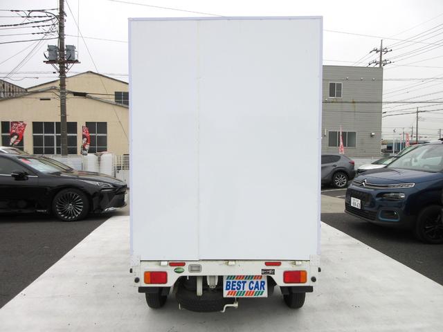 NT100クリッパートラック DX キッチンカー 移動販売車 1面跳ね上げ売窓 冷凍冷蔵庫 2層シンク 20L給排水タンク×4 作業台 換気扇 電源コンセント 5速MT車(19枚目)