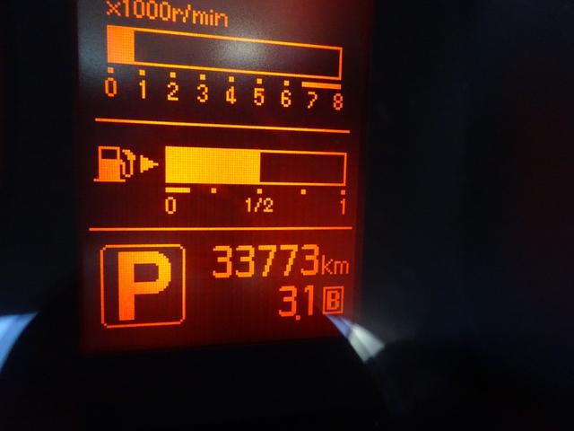 ＮＶ２００バネットバン ＶＸ　社外ナビ　バックカメラ　ＤＩＳＣ　ＵＳＢ　運転席助手席エアバック　両側スライドドア　パワーステーション　キーレスエントリー（21枚目）